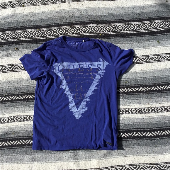 Guess t shirt - Picture 1 of 2